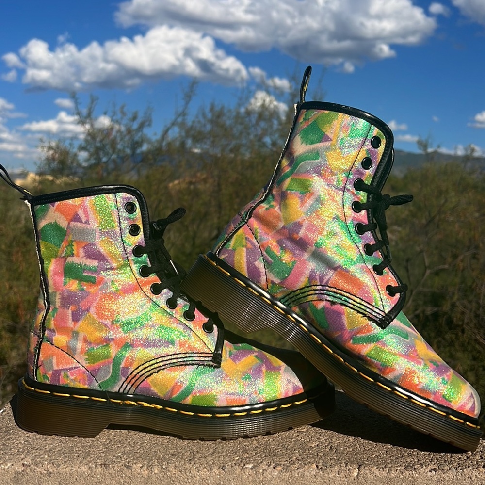 🏴󠁧󠁢󠁥󠁮󠁧󠁿 RARE MIE Dr. Martens Vintage Shimmering Metallic Glitter 90s Boots UK 4